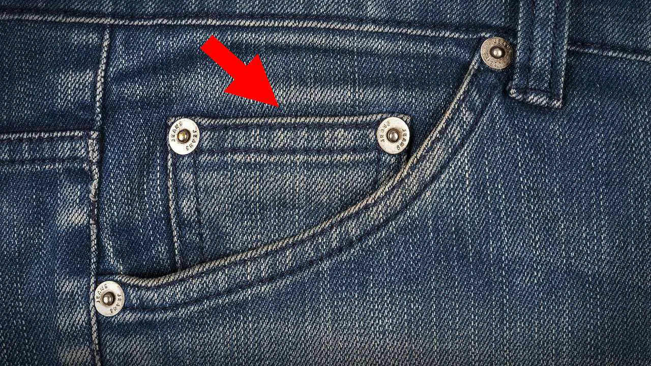 tiny pocket jeans